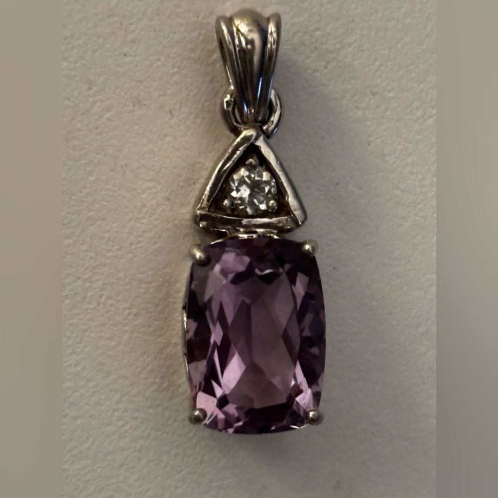 Amethyst pendant